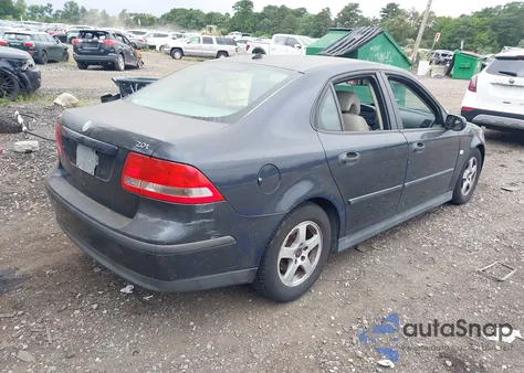 2004 Saab 9-3 Linear z USA, uszkodzony, nr VIN YS3FB49S741027401